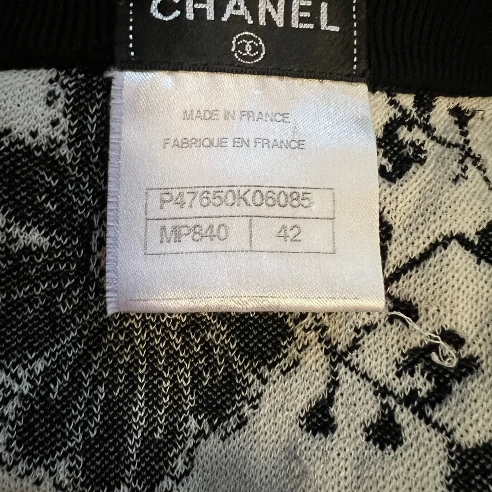 Chanel sweater from 2014 Resort Collection - Picture 8 of 12